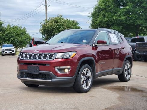 Used 2021 Jeep Compass Limited w/ Sun and Sound Group AWD/4WD image 3