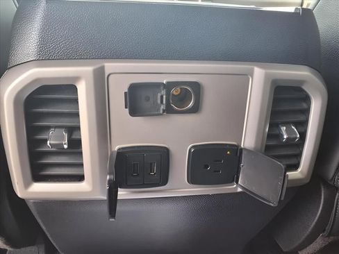 Used 2019 Ford F450 Lariat w/ Lariat Ultimate Package image 26