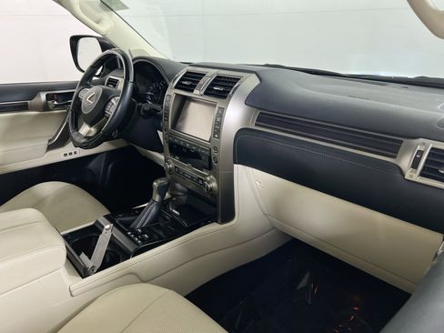 Used 2021 Lexus GX 460 Premium image 31