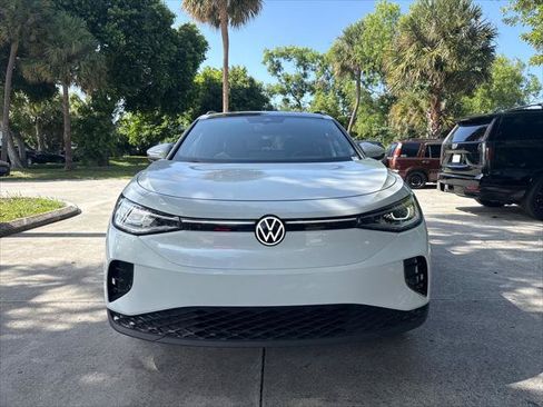 Used 2024 Volkswagen ID.4 S RWD image 3