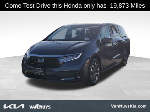 Used 2023 Honda Odyssey EX-L image 6