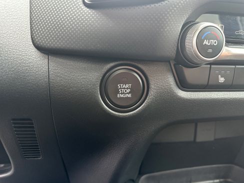 Certified 2025 MAZDA CX-50 AWD 2.5 S w/ Premium Package image 33