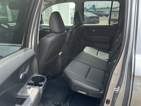 Certified 2021 Honda Ridgeline RTL image 17