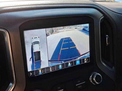 Certified 2022 GMC Sierra 3500 Denali image 15