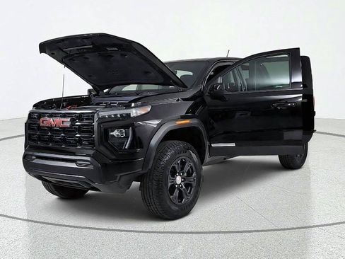 Used 2024 GMC Canyon Elevation RWD image 10