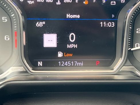 Used 2021 GMC Yukon XL SLT w/ SLT Luxury Plus Package image 26