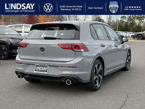 New 2026 Volkswagen GTI SE image 2