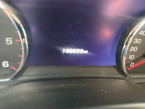 Used 2016 GMC Yukon Denali w/ Open Road Package image 25