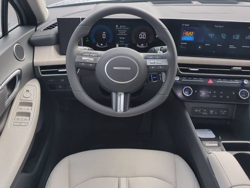 New 2026 Hyundai Sonata SEL FWD image 17