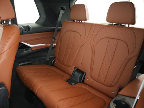 Used 2024 BMW X7 M60i w/ Executive Package image 21