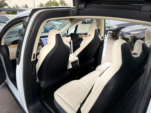 Used 2019 Tesla Model X Long Range AWD/4WD image 27