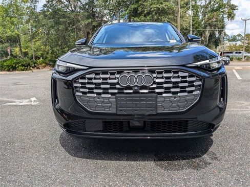 Used 2025 Audi Q5 Premium Plus w/ Premium Plus image 8