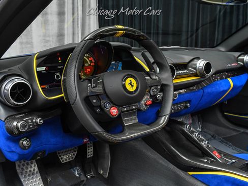 Used 2023 Ferrari 812 GTS image 8