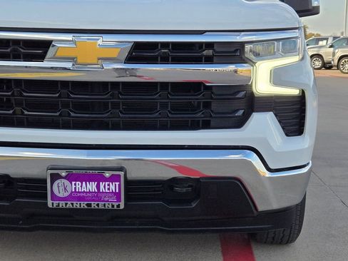 Used 2025 Chevrolet Silverado 1500 LT image 6