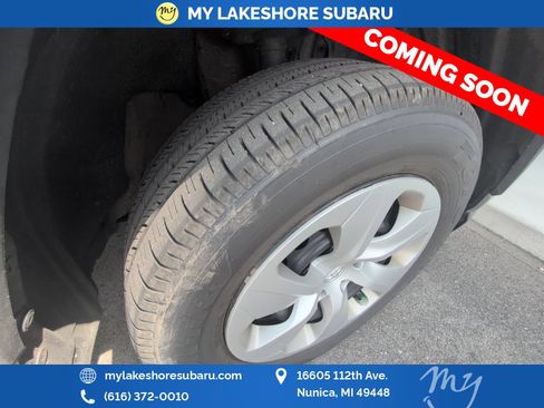 Used 2020 Toyota RAV4 LE w/ All Weather Liner Package AWD/4WD image 12