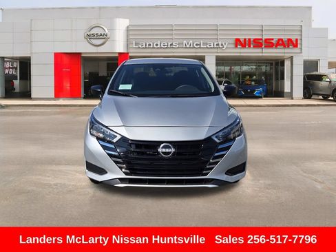 Used 2025 Nissan Versa S w/ Trunk Package FWD image 11