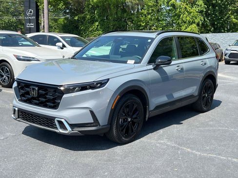Used 2025 Honda CR-V Sport Touring image 2