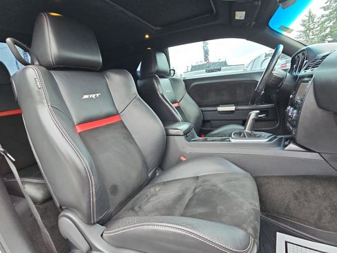 Used 2012 Dodge Challenger SRT8 w/ Premium Sound Group image 30