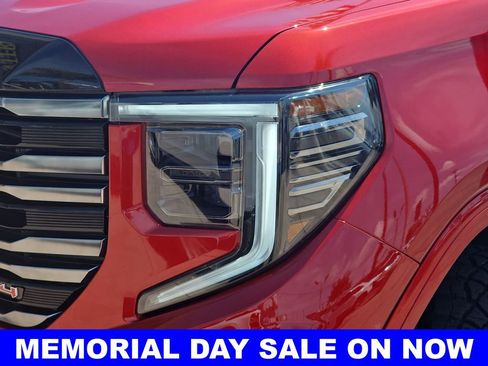 Used 2025 GMC Sierra 1500 AT4 w/ AT4 Premium Package AWD/4WD image 33