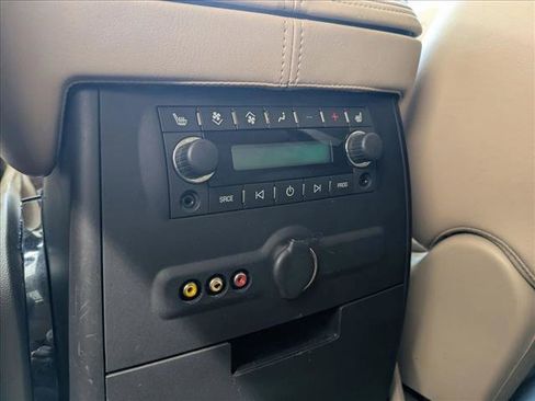 Used 2009 Cadillac Escalade AWD image 19