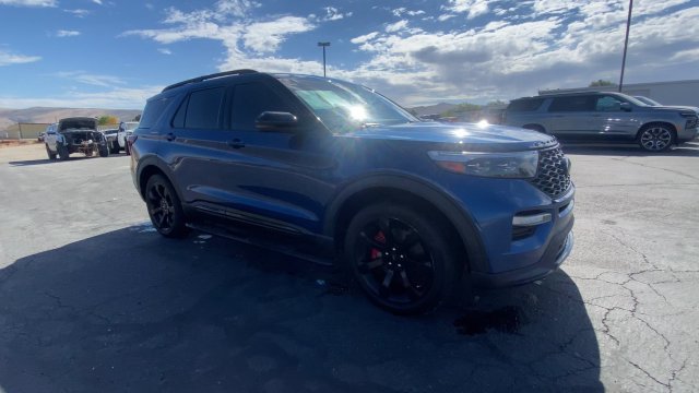 Used 2021 Ford Explorer ST w/ Equipment Group 401A AWD/4WD image 2