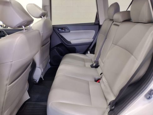 Used 2015 Subaru Forester 2.5i Premium w/ Popular Package #2 AWD/4WD image 31