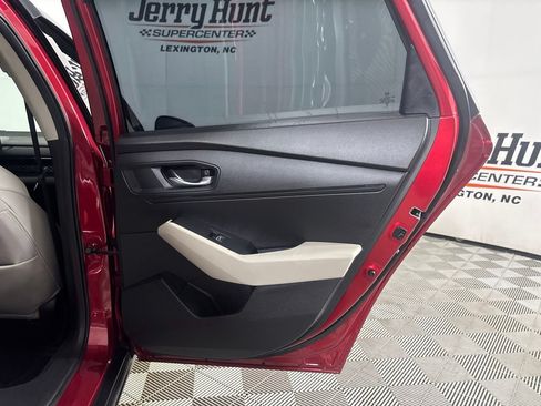 Used 2024 Honda Accord EX image 26