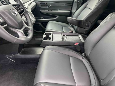 New 2026 Honda Odyssey EX-L image 10