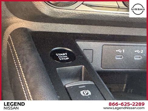 Used 2025 Nissan Kicks SV w/ SV Premium Package AWD/4WD image 27