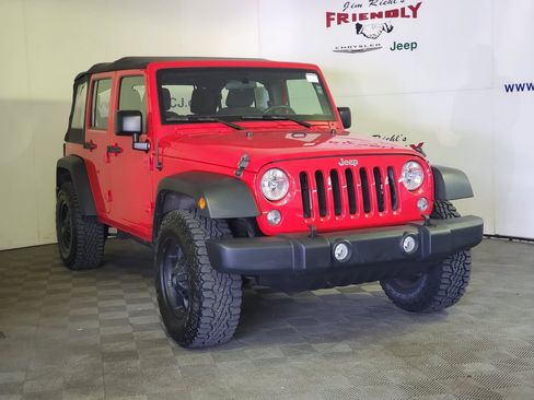 Used 2017 Jeep Wrangler Unlimited Sport AWD/4WD image 2