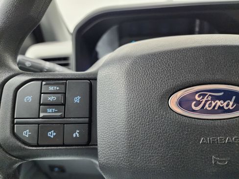 Used 2023 Ford F350 XLT image 15