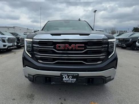 New 2026 GMC Sierra 1500 SLT w/ SLT Premium Package image 3