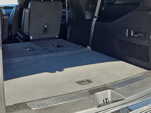 Used 2022 GMC Yukon XL AT4 w/ Max Trailering Package image 23