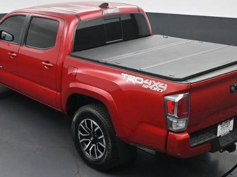 Used 2023 Toyota Tacoma TRD Sport AWD/4WD image 9