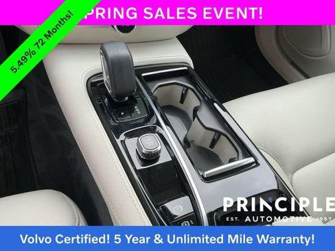 Certified 2024 Volvo S60 T8 Plus AWD/4WD image 19