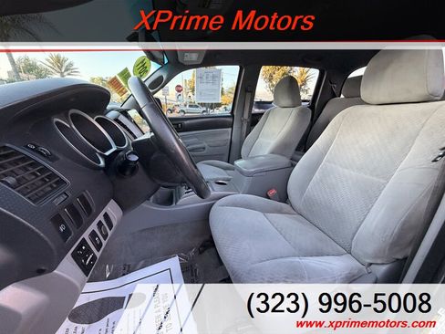Used 2011 Toyota Tacoma PreRunner w/ SR5 Pkg #2 image 16