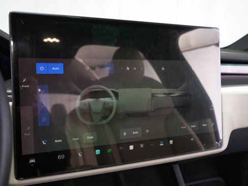 Used 2024 Tesla Model X Plaid image 53