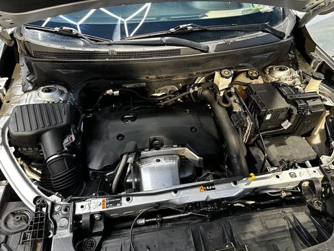 Used 2019 GMC Terrain SLT image 28