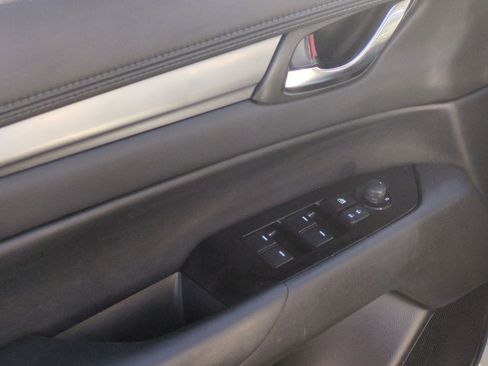 Used 2021 MAZDA CX-5 Touring image 23