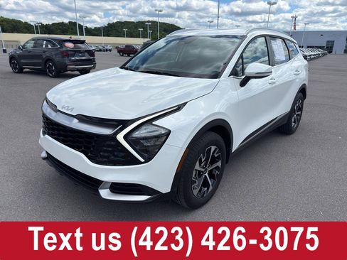 Used 2023 Kia Sportage EX AWD/4WD image 1