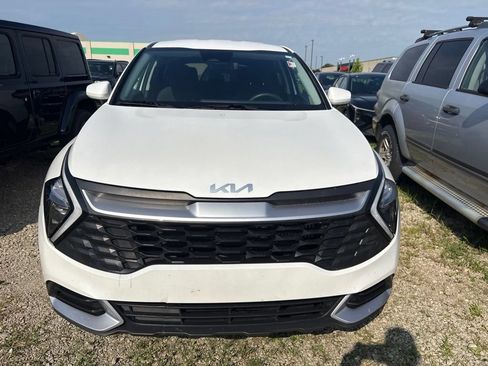 Certified 2023 Kia Sportage LX AWD/4WD image 4