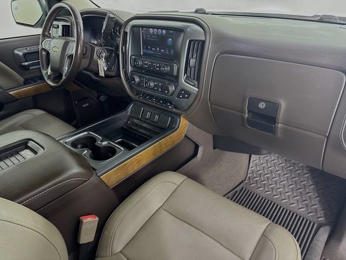 Used 2018 Chevrolet Silverado 1500 LTZ w/ Texas Edition RWD image 35