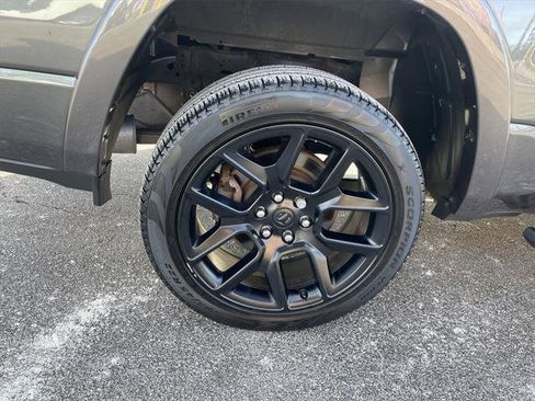 Certified 2022 RAM 1500 Laramie image 12