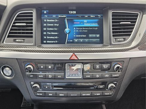 Used 2019 Genesis G80 3.3T Sport RWD image 26
