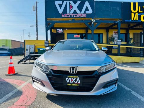 Used 2019 Honda Accord LX image 2