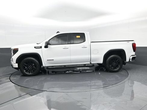 Used 2024 GMC Sierra 1500 Pro w/ Graphite Edition AWD/4WD image 5