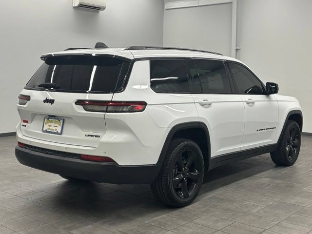 Used 2025 Jeep Grand Cherokee L Limited w/ Luxury Tech Group II AWD/4WD image 2