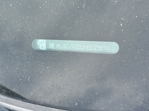 Used 2017 Buick Encore Preferred FWD image 9