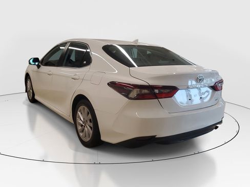 Certified 2023 Toyota Camry LE image 5