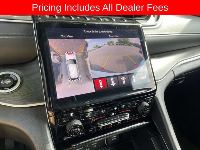 Used 2023 Jeep Grand Cherokee L Limited w/ Luxury Tech Group II AWD/4WD image 34